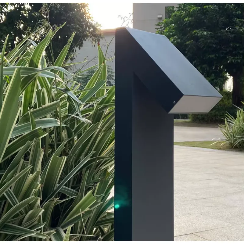 Luminária de Caminho em Latão  - Outdoor Lighting Brass avaliação e preço